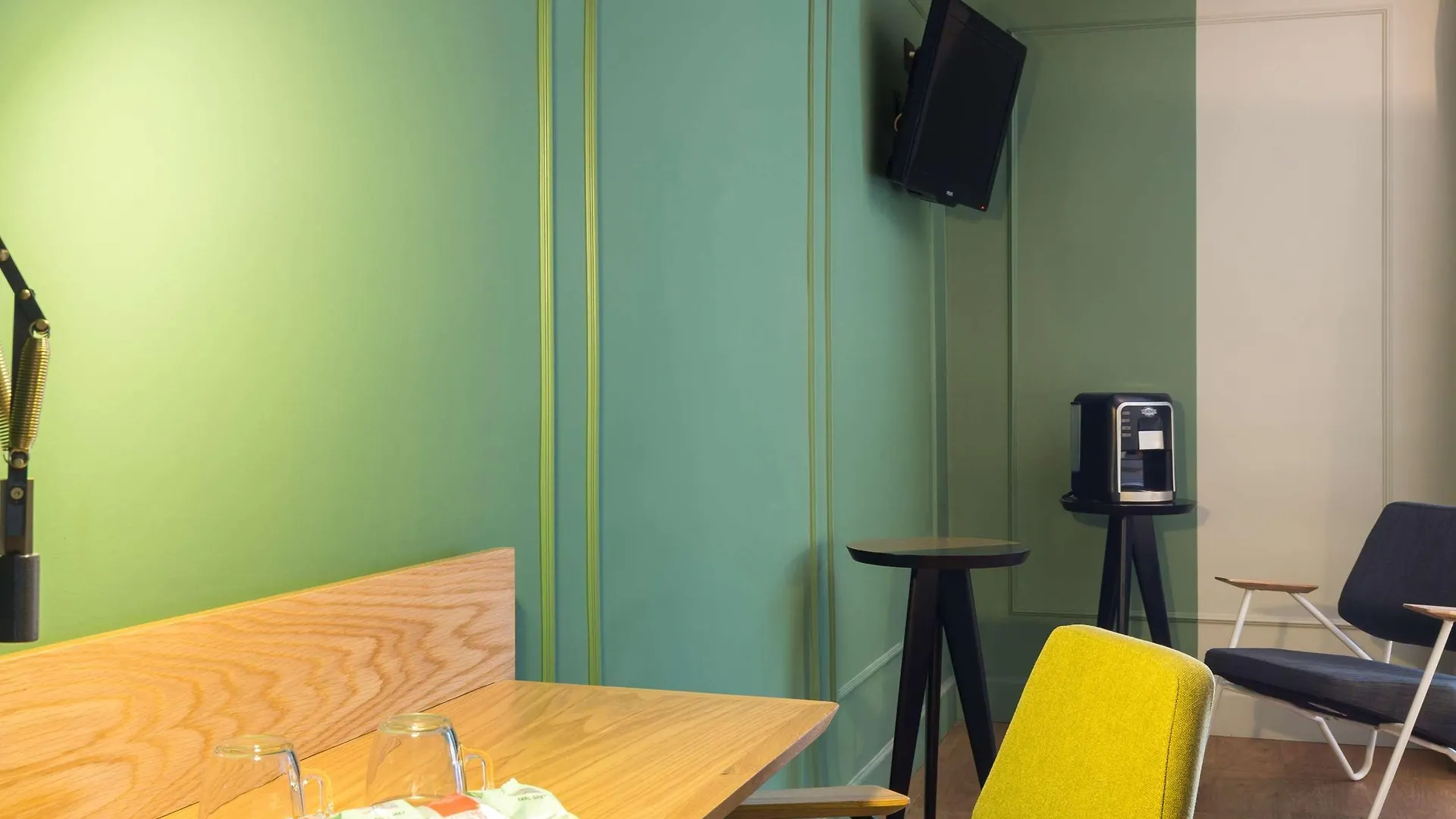 ****  Hotel Silky By Happyculture Lyon France