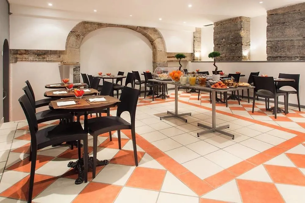 ****  Hotel Silky By Happyculture Lyon France